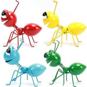Metal Yard Art Garden Decorative Cute Ant Outdoor Wall Sculptures-Set of 4